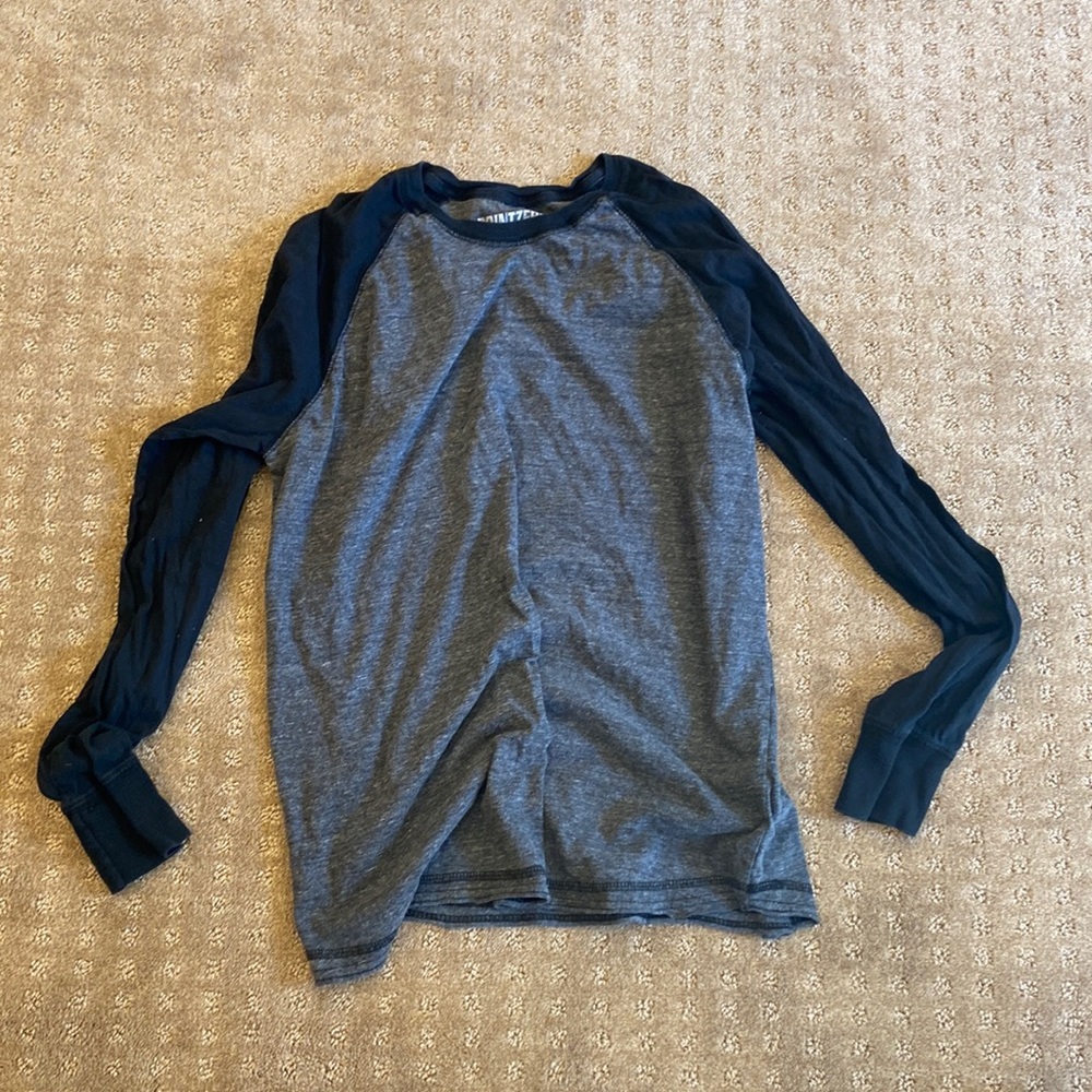 Point zero long sleeve tee size L